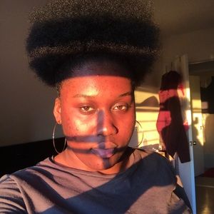 Meet your Posher, Deborah